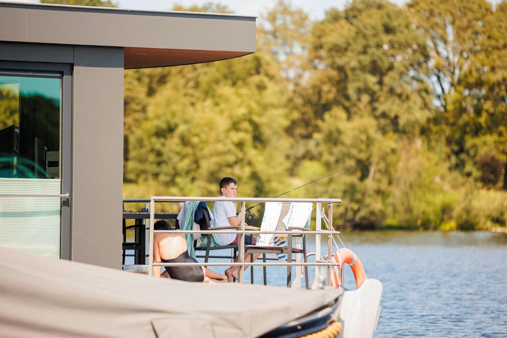 Vakantie & Resort Leukermeer เวลล์ ภายนอก รูปภาพ
