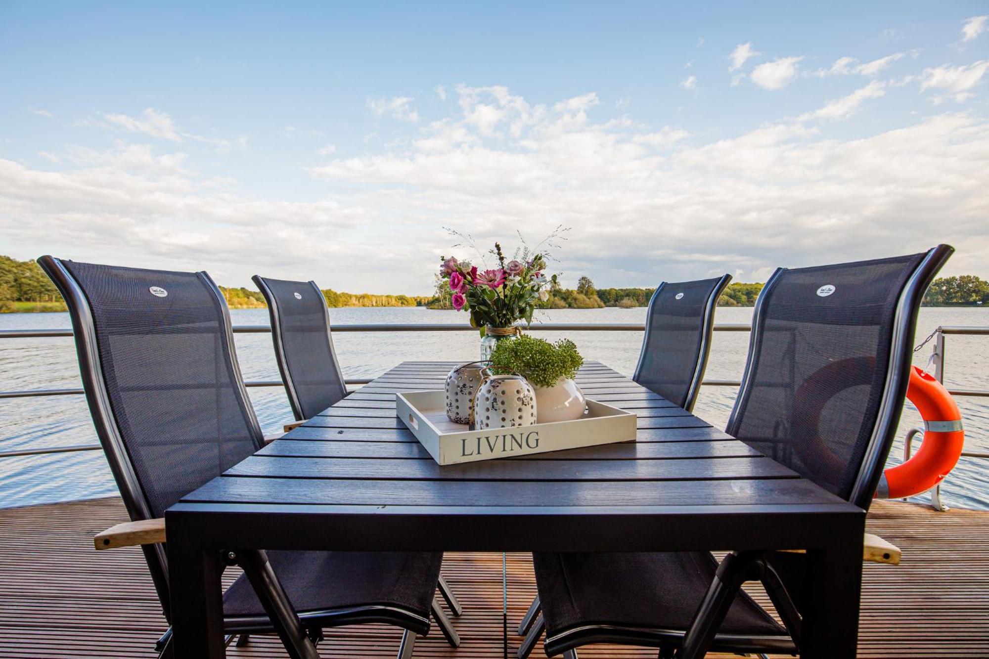 Vakantie & Resort Leukermeer เวลล์ ภายนอก รูปภาพ